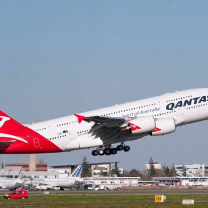 Qantas Taking off