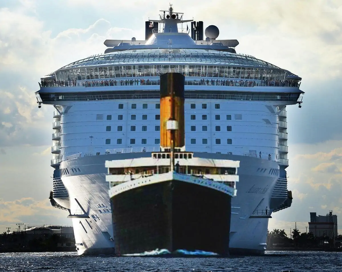 Titanic vs Wonder of the Seas front view comparison