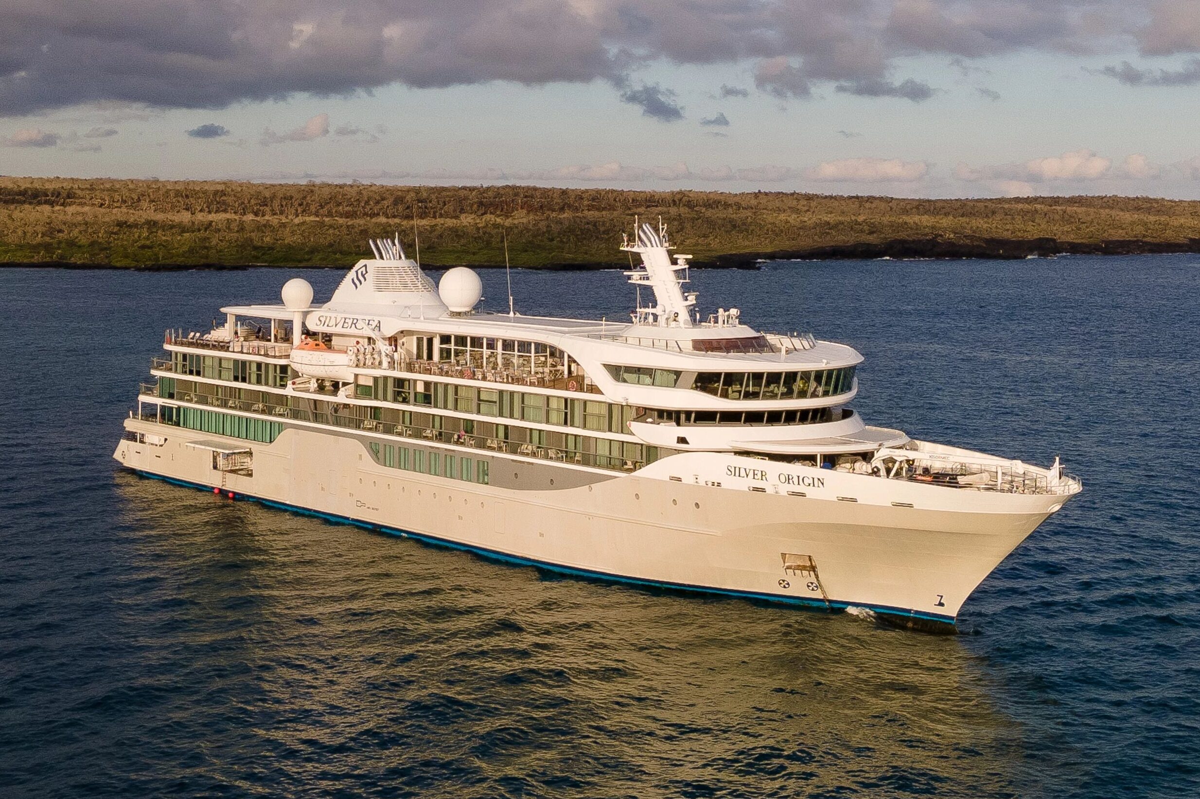 Silversea's Silver Origin lowers its impact on the Galápagos island by moving all but organic waste out of the islands.