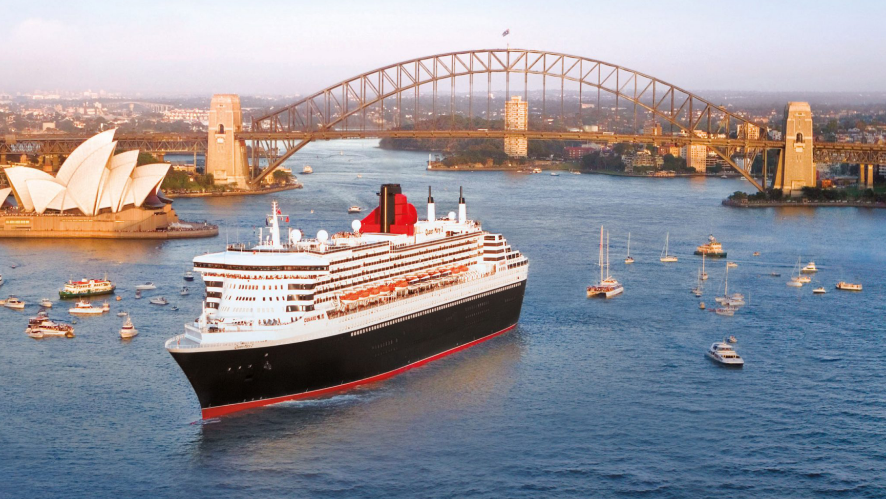 Cunard's Queen Elizabeth in Sydney