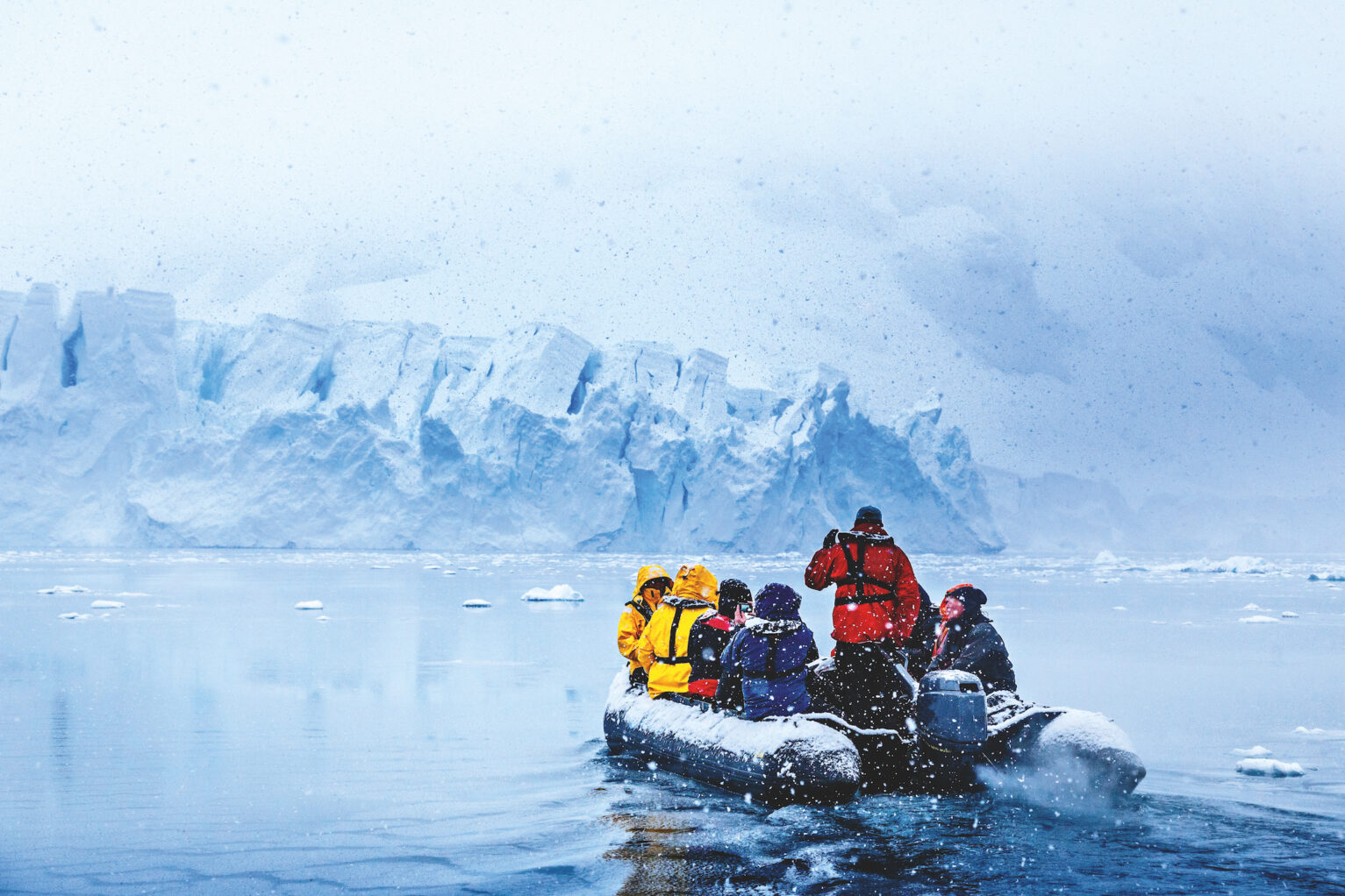 Giant icebergs in Antarctica